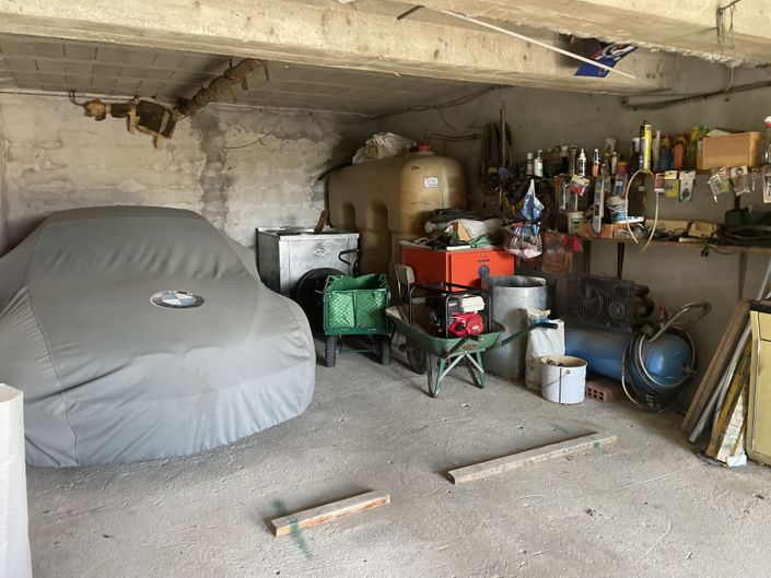 Image No.21-4 Bed House for sale