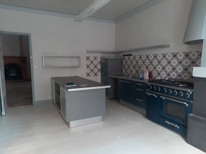 Image No.5-5 Bed House for sale