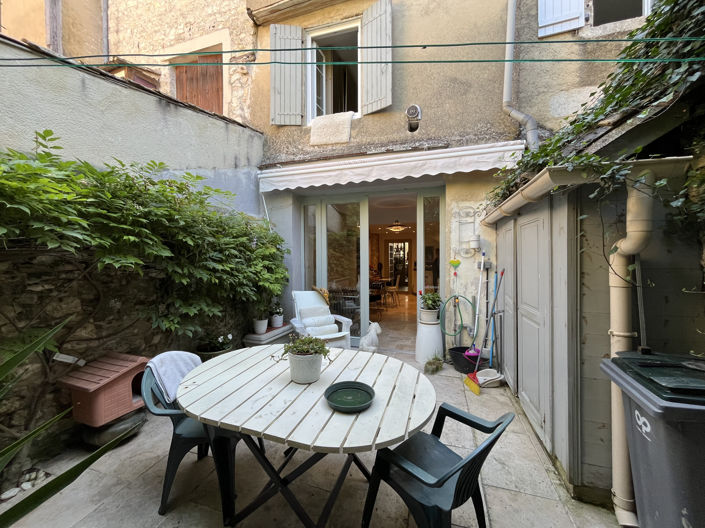 Image No.1-2 Bed House for sale