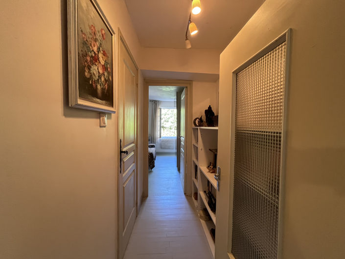 Image No.12-2 Bed House for sale