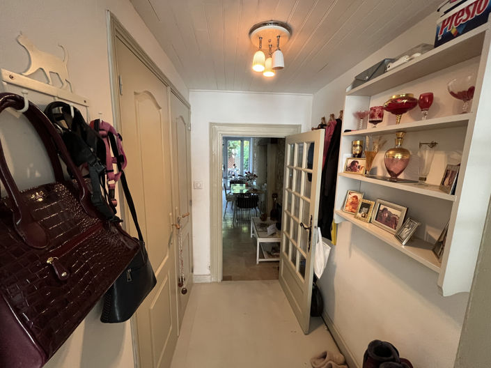 Image No.5-2 Bed House for sale