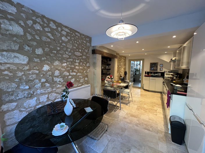 Image No.8-2 Bed House for sale