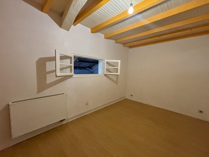 Image No.11-3 Bed House for sale