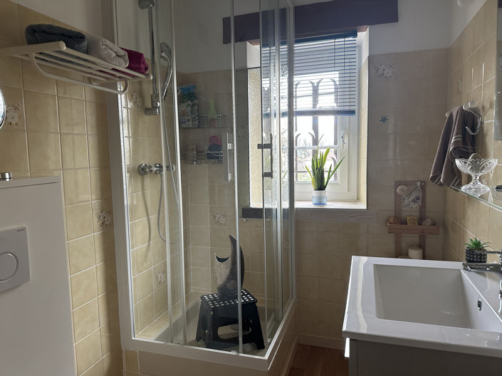 Image No.14-4 Bed House for sale