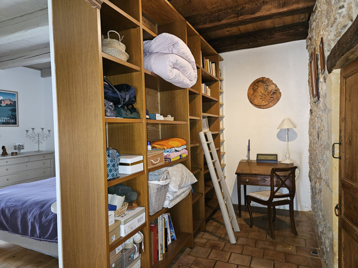 Image No.14-4 Bed House for sale