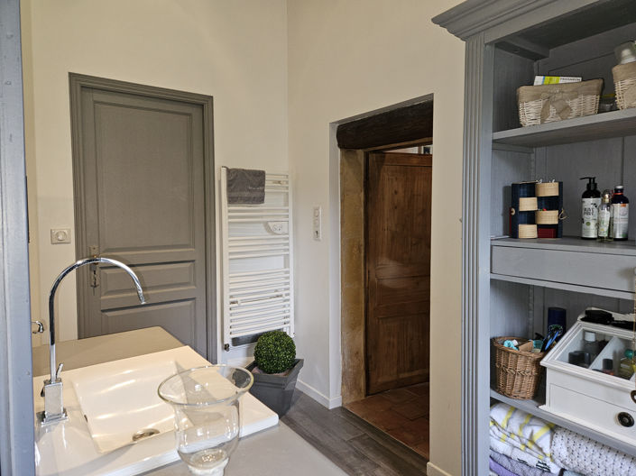 Image No.15-4 Bed House for sale