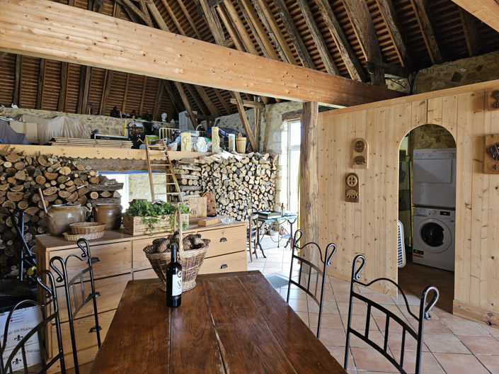 Image No.8-4 Bed House for sale