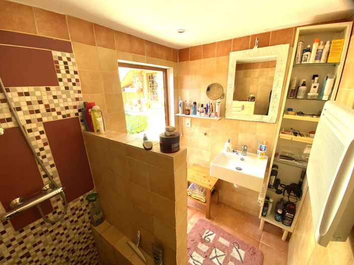 Image No.18-2 Bed House for sale