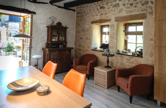 Image No.6-2 Bed House for sale