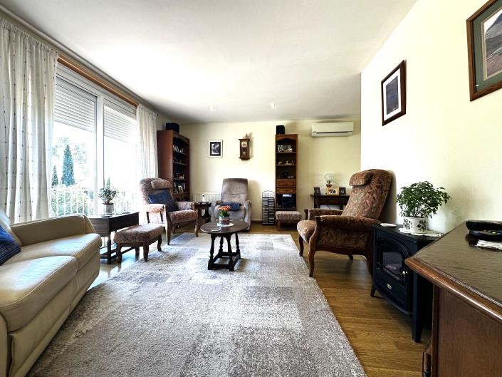 Image No.15-2 Bed Villa / Detached for sale