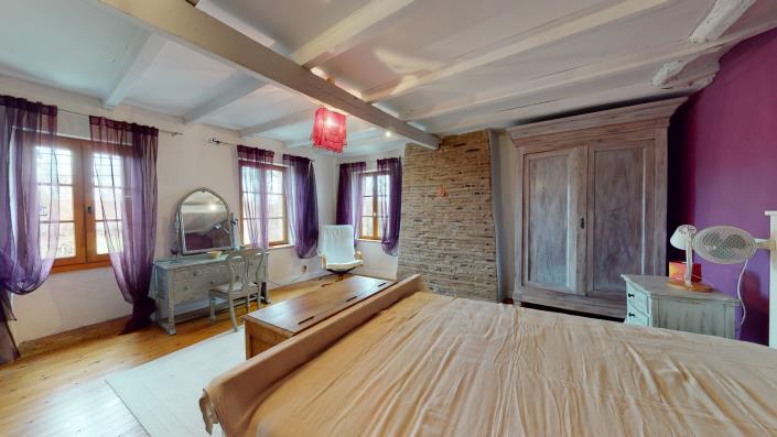 Image No.11-3 Bed Village House for sale