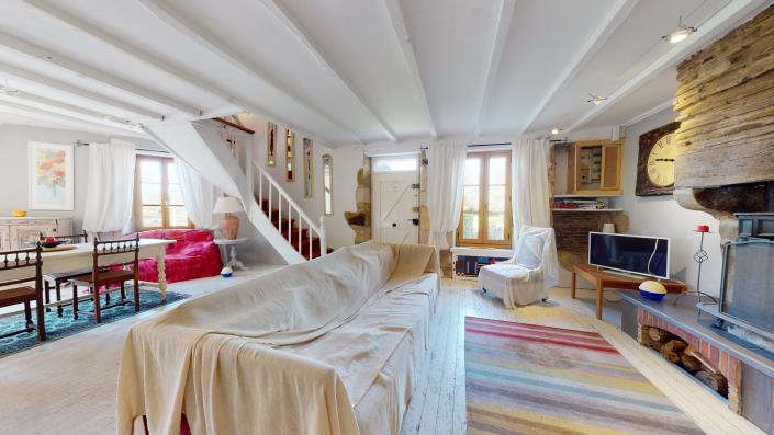 Image No.17-3 Bed Village House for sale