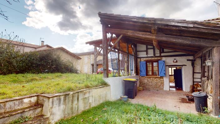 Image No.4-3 Bed Village House for sale