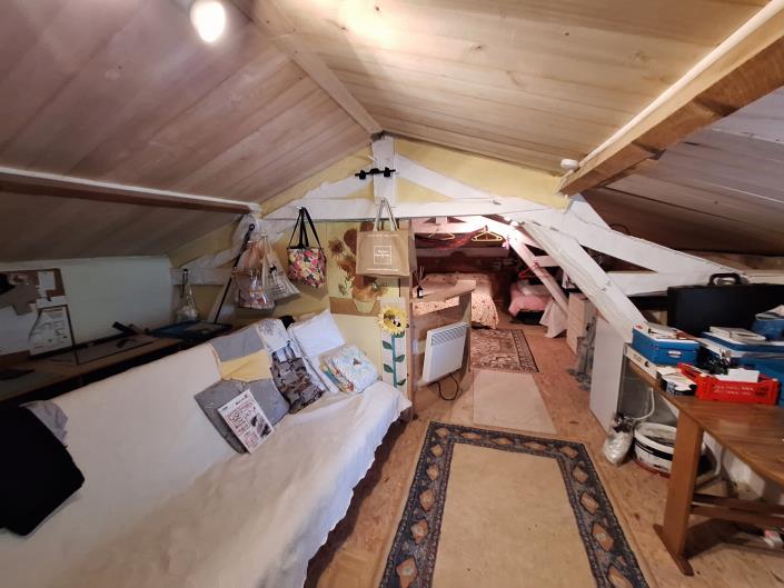 Image No.14-3 Bed Country House for sale