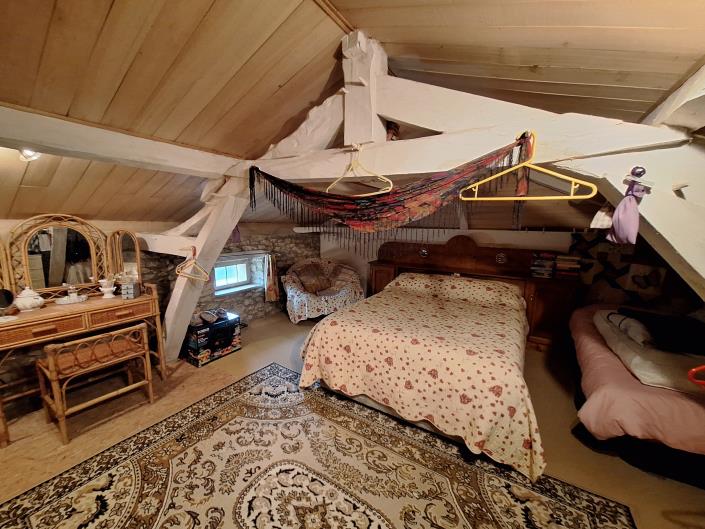 Image No.11-3 Bed Country House for sale