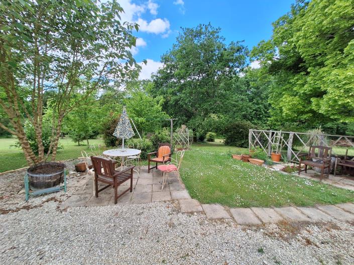 Image No.22-3 Bed Country House for sale