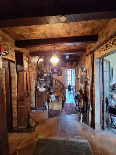 Image No.13-4 Bed Bungalow for sale