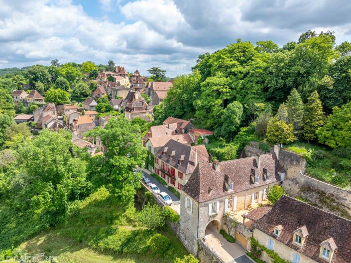 Image No.15-4 Bed Chateaux for sale