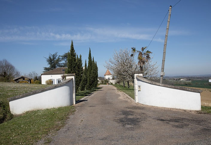 Image No.17-4 Bed House for sale