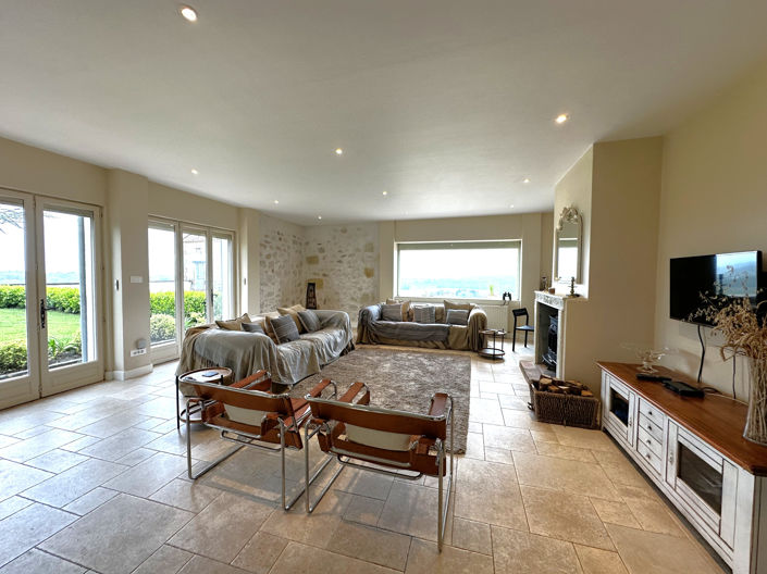 Image No.3-4 Bed House for sale