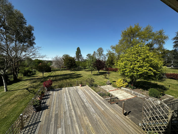 Image No.13-2 Bed House for sale