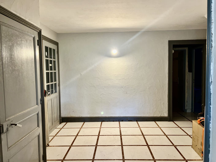 Image No.24-5 Bed House for sale