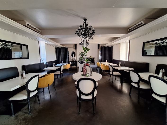 Image No.3-8 Bed House for sale