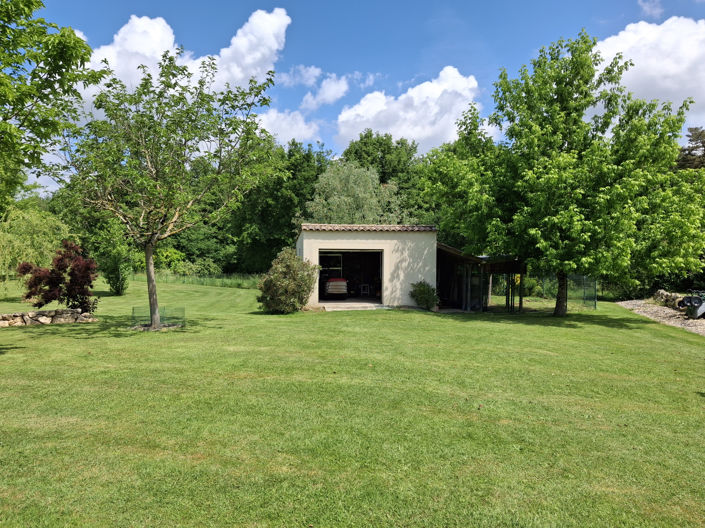 Image No.17-5 Bed House for sale