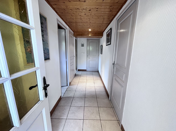 Image No.16-3 Bed House for sale