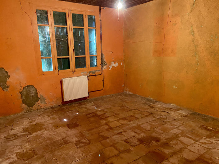 Image No.9-3 Bed House for sale