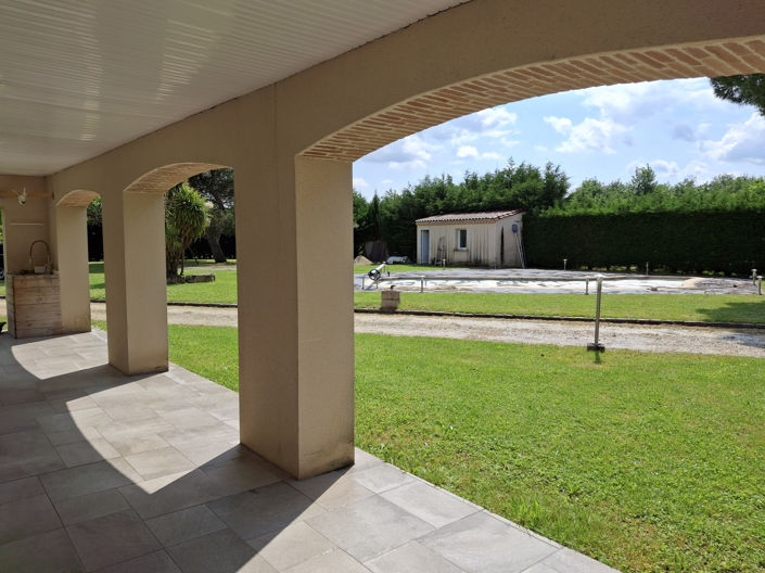 Image No.18-7 Bed House for sale