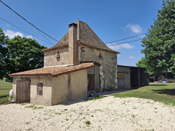 16843471615
