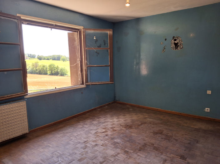 Image No.6-2 Bed House for sale