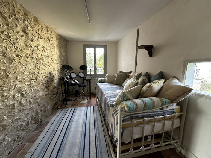 Image No.6-3 Bed House for sale