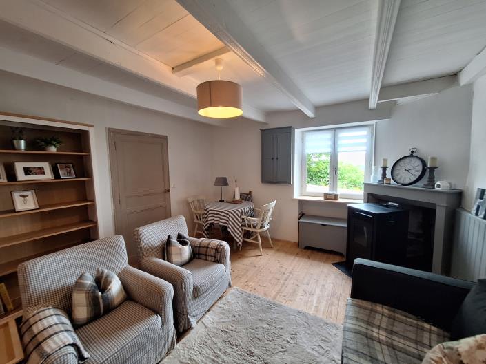 Image No.7-1 Bed Village House for sale