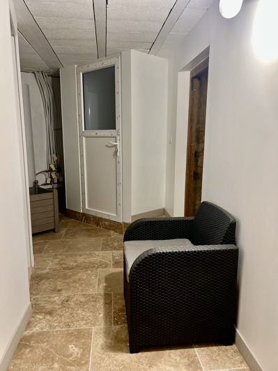 Image No.20-3 Bed House for sale