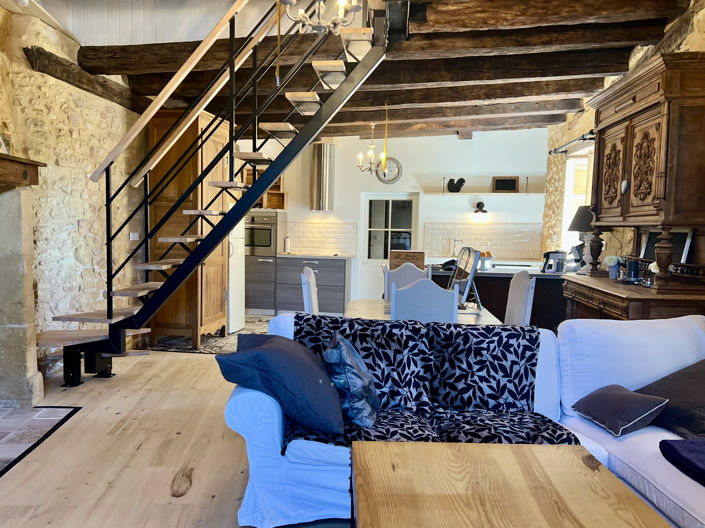 Image No.8-3 Bed House for sale