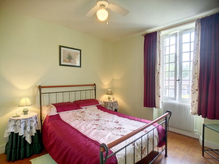 Image No.14-3 Bed House for sale