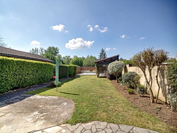 Image No.21-3 Bed House for sale