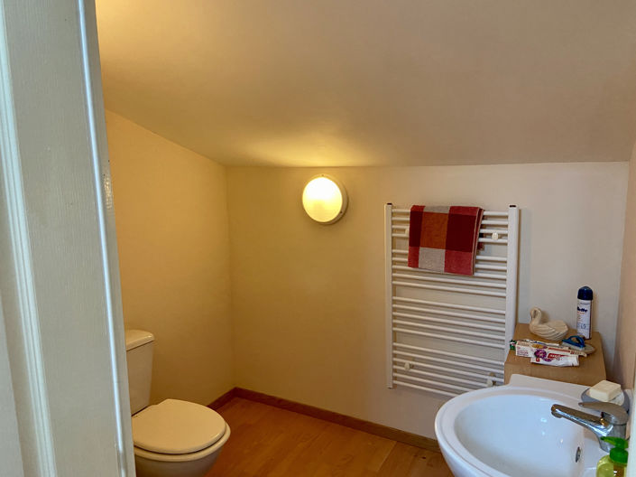 Image No.18-3 Bed House for sale