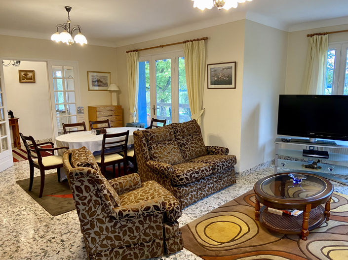 Image No.6-3 Bed House for sale