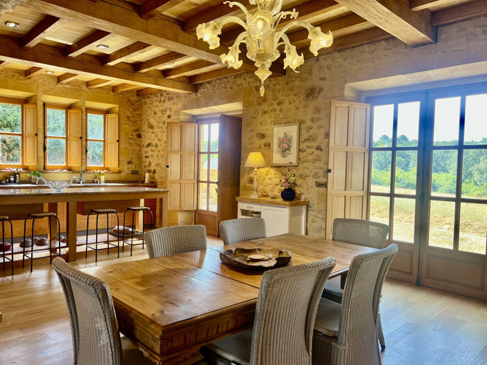 Image No.9-3 Bed Property for sale