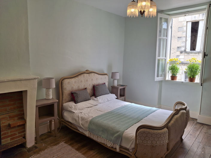 Image No.5-3 Bed House for sale