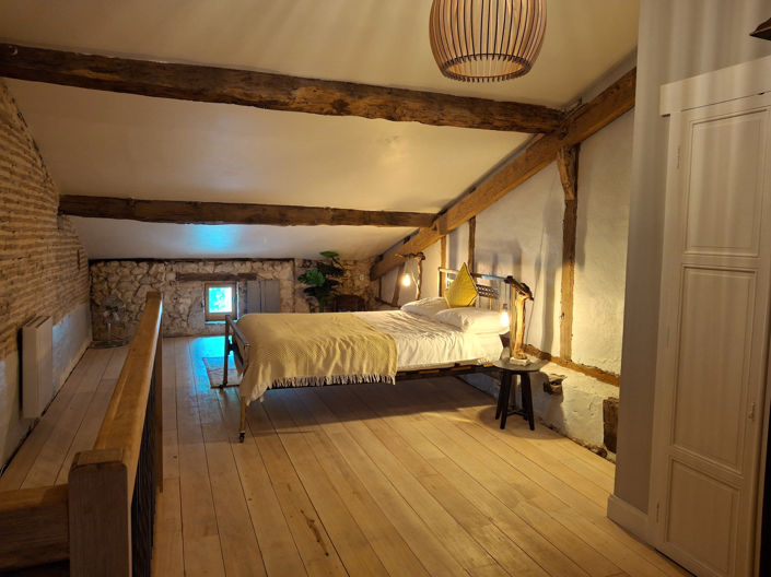 Image No.9-3 Bed House for sale