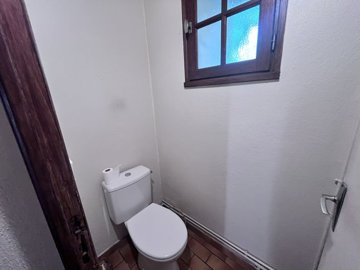 16805461611