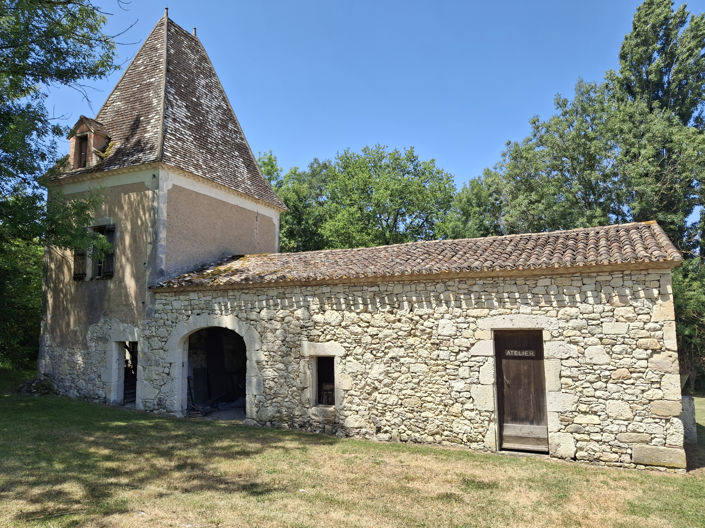 Image No.23-8 Bed House for sale