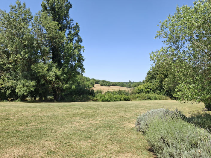 Image No.24-8 Bed House for sale