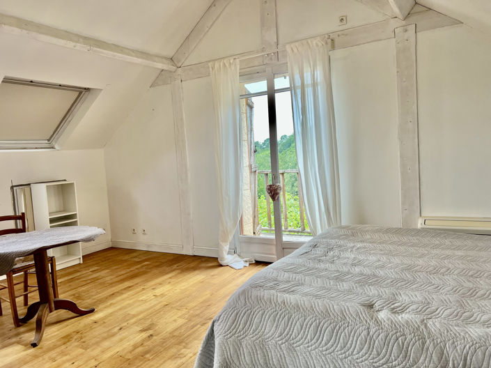 Image No.18-3 Bed Land for sale