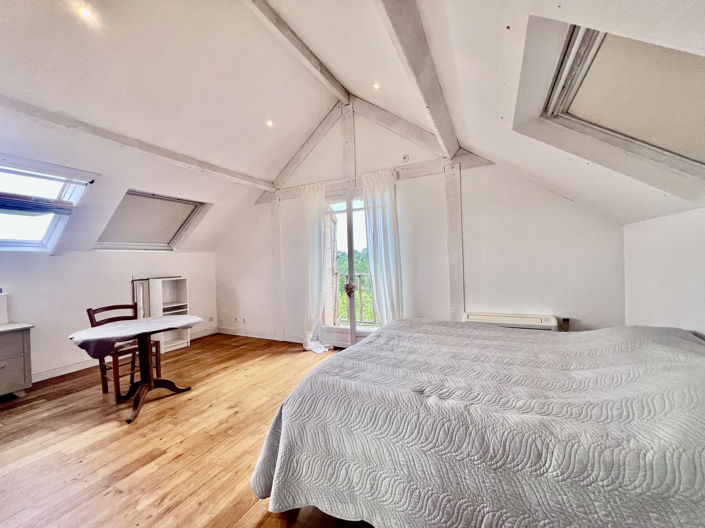 Image No.19-3 Bed Land for sale