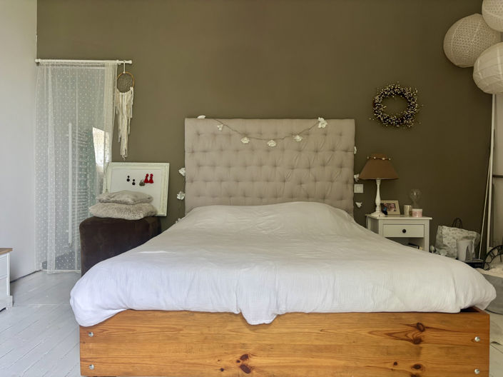 Image No.19-7 Bed House for sale